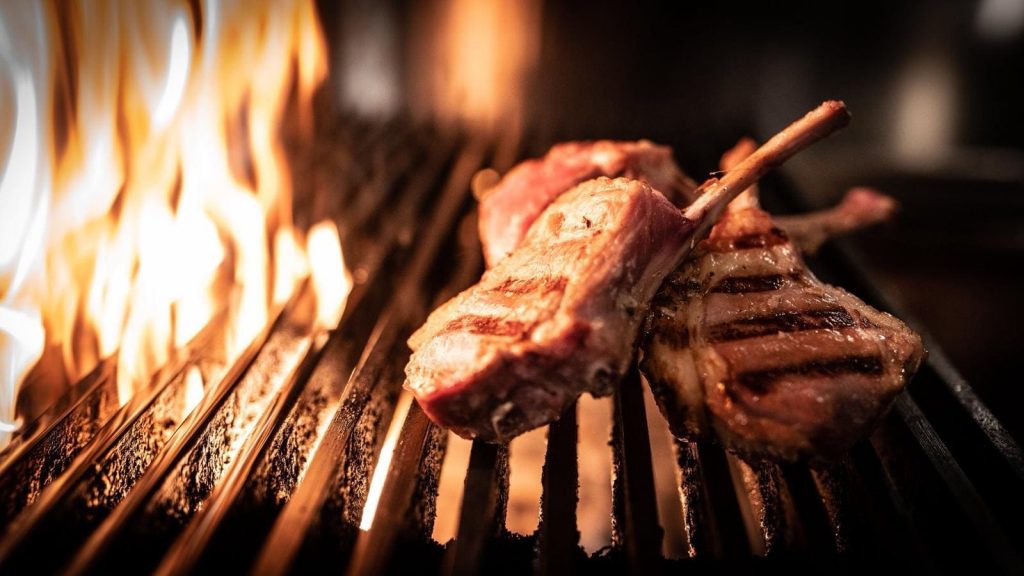 carbón-vegetal-cocinar-a-la-brasa-el-carbonero.es.1024x576